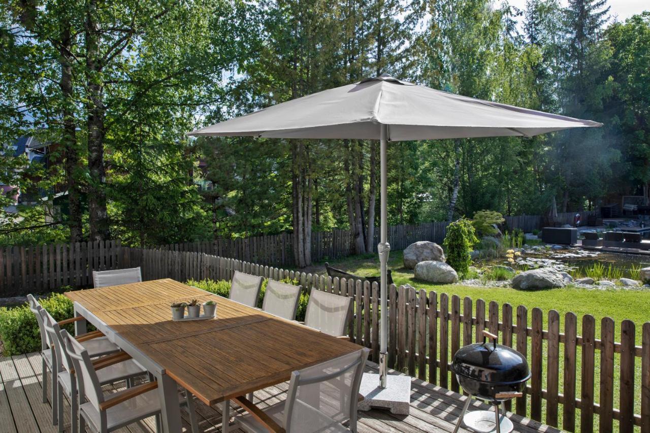 Das Dorf In Der Stadt Schladming Ngoại thất bức ảnh