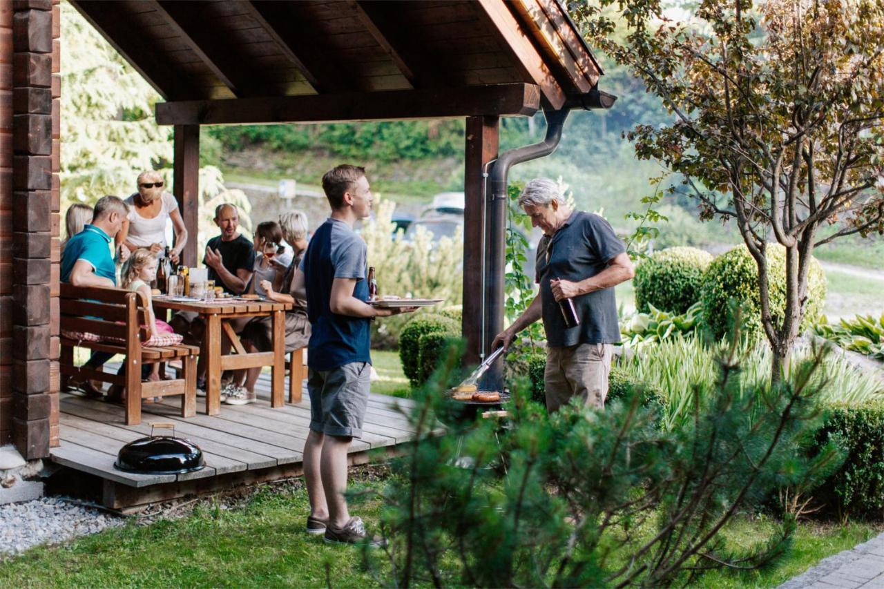 Das Dorf In Der Stadt Schladming Ngoại thất bức ảnh