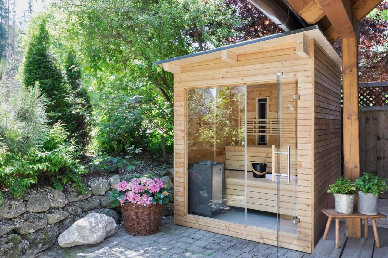 Das Dorf In Der Stadt Schladming Ngoại thất bức ảnh